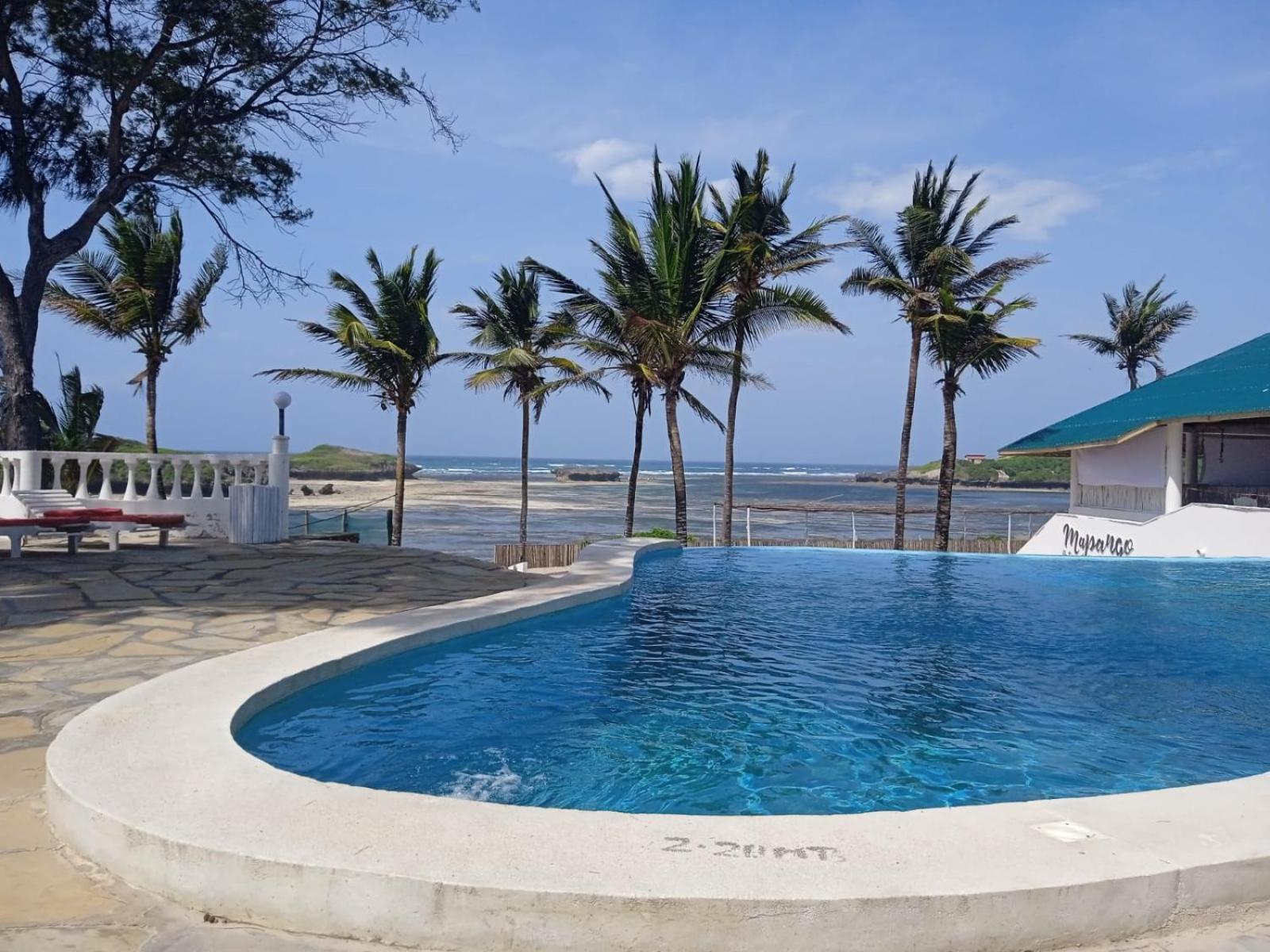 Aquarius Club Hotel Watamu Buitenkant foto