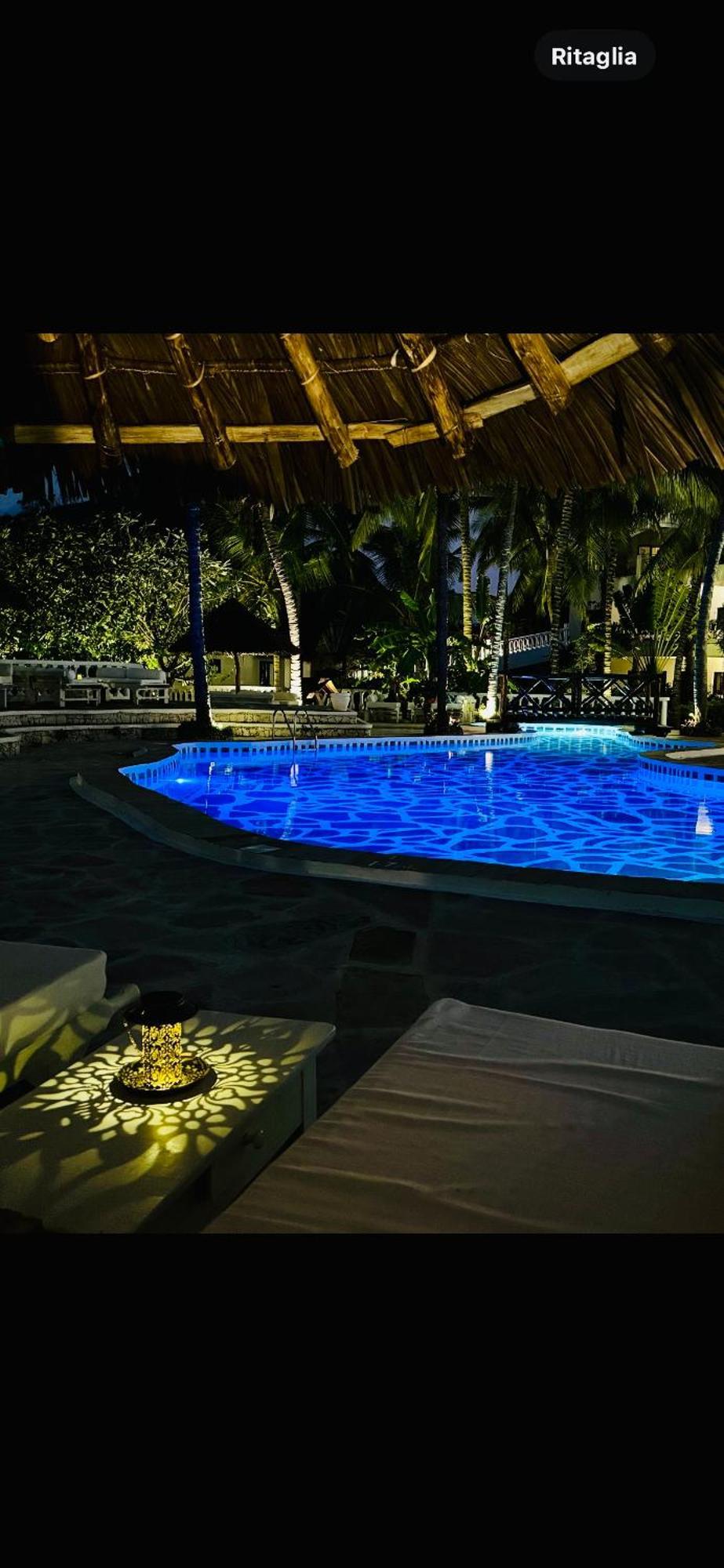 Aquarius Club Hotel Watamu Buitenkant foto