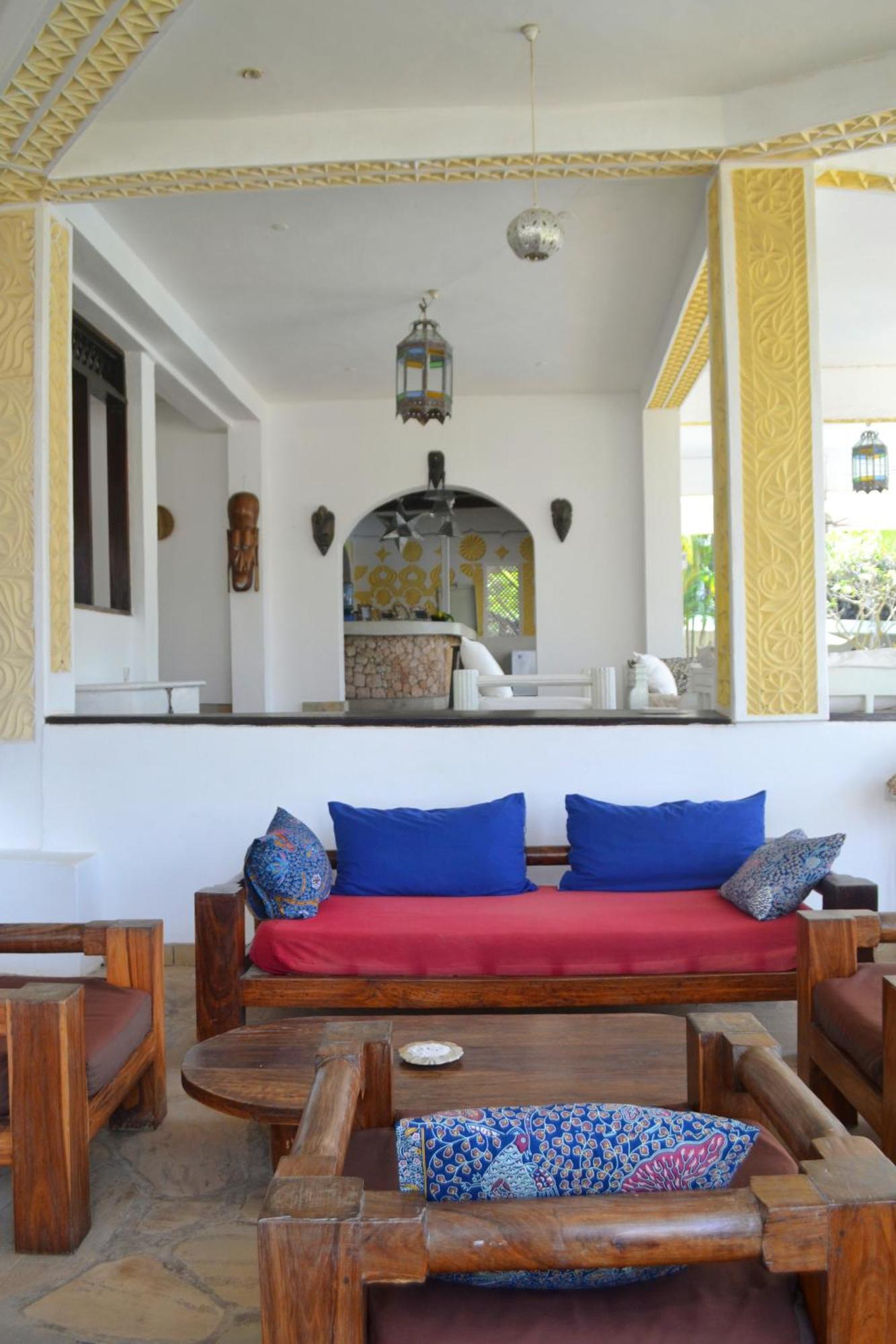 Aquarius Club Hotel Watamu Buitenkant foto