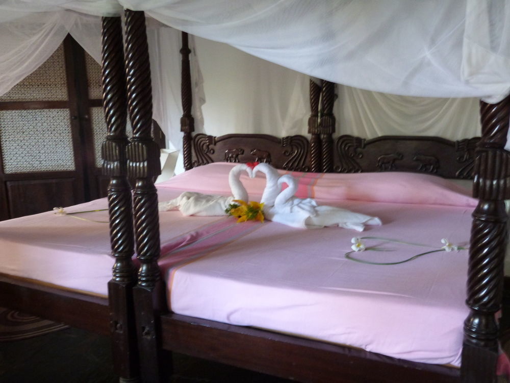 Aquarius Club Hotel Watamu Buitenkant foto